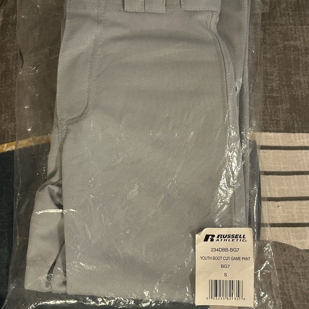 Russell Athletic Gray Youth Game Pants New in Package size youth small